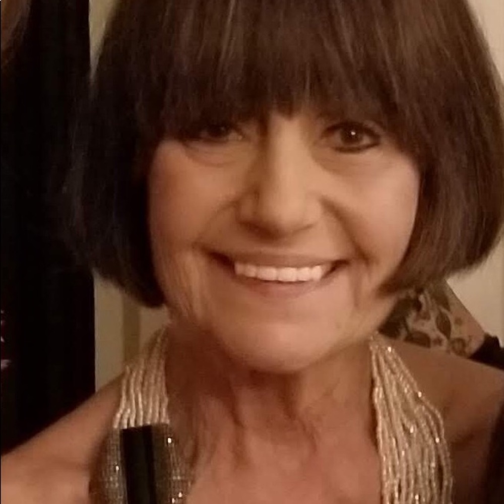 Meet your Posher, Rita